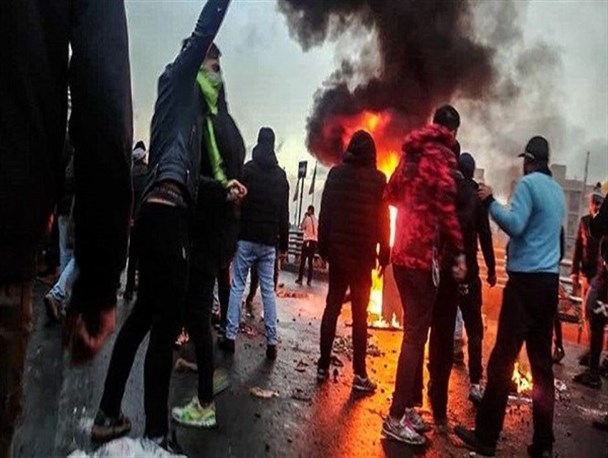 امروز با یک تروریسم رسانه ای روبرو هستیم