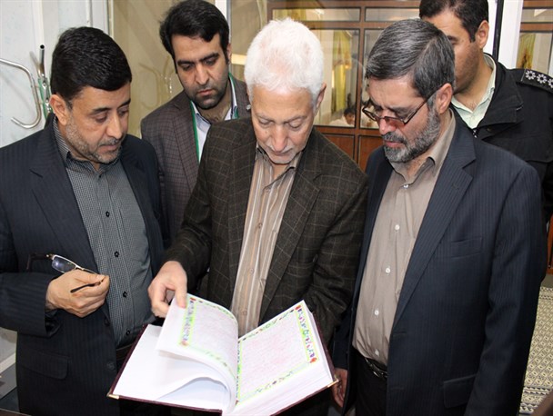 اظهار تعجب مشاورین فرهنگی استاندار یزد از فضای فرهنگی زندان مرکزی این استان