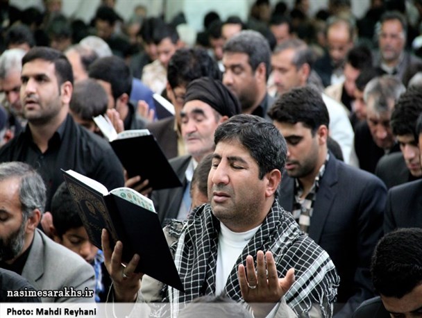 آدینه عاشورایی مردم سرخس با ذکر ندبه”این طالب بدم القتول بکربلا”