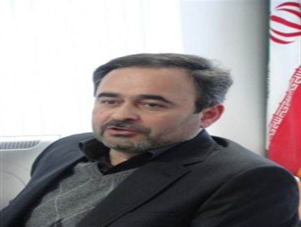 مسئولین از حواشی به دور باشند/پروژه های بزرگ انجام می شود