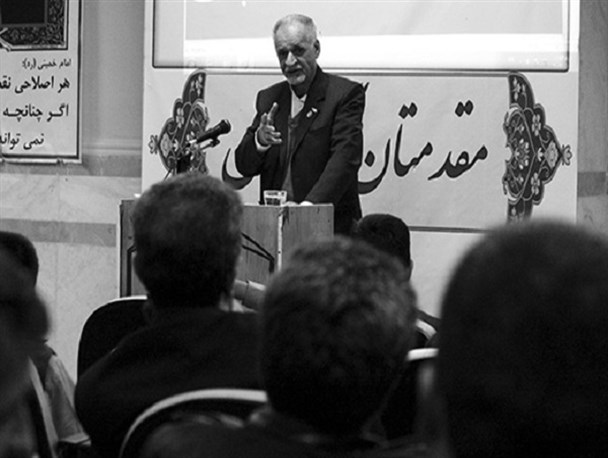 شب شعر نغمه های حسینی در اشتهارد برگزار شد/تصاویر