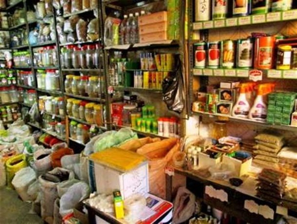 هشدار رئیس شبکه بهداشت مهاباد در خصوص عرضه داروهای غیر مجاز در عطاری ها