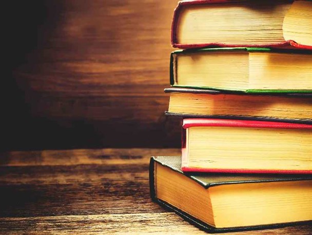 بررسی جایگاه کتاب و کتاب‌خوانی /آفت کتابخوانی چیست؟