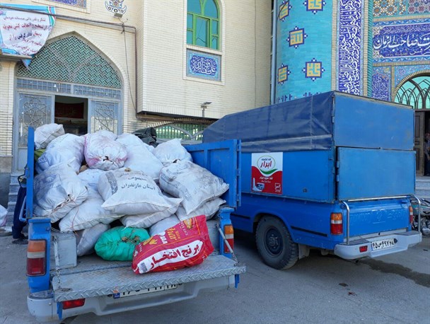 جمع آوری کمکهای مردمی برای مناطق زلزله کرمانشاه