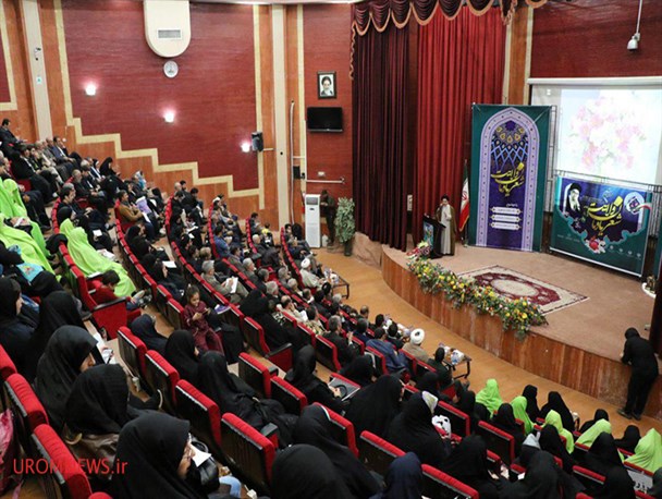 گزارش تصویری/ ششمین جشنواره شعر یادمان ولایت به زبان ترکی آذری