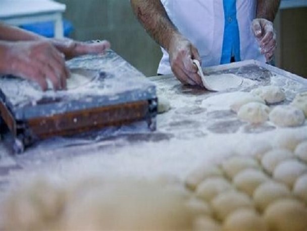 هیچ‌گونه کمبودی در تأمین آرد مازندران نداریم