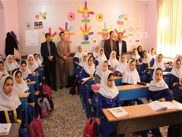 معلم حق‌التدریس و سرباز معلم بدترین روش جبران کمبود معلم است