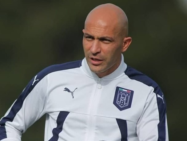 بیاتی‌نیا: تیم ملی با شخصیت و کاریزمایش کام‌بک زد/ با پایِ برهنه نمی‌شود اورست را فتح کرد!