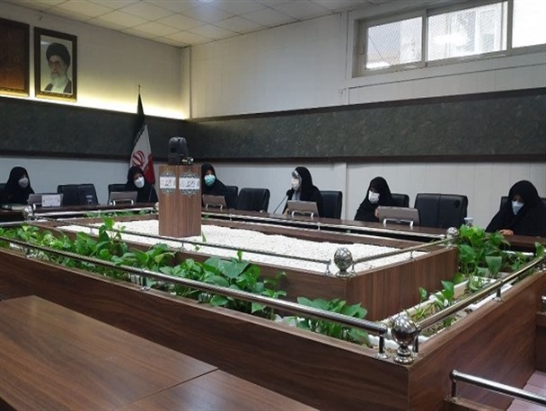 اقدامی در خصوص مطالبات مقام معظم رهبری در حوزه زنان و خانواده انجام نشده است/ برگزاری جشنواره معرفی زنان نخبه بجنورد به زودی