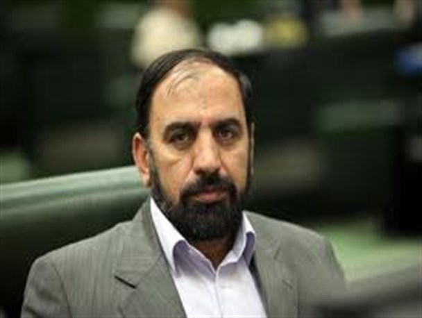 نگارندگان نامه برای رفع حصر فتنه گران قرص توهم خورده اند