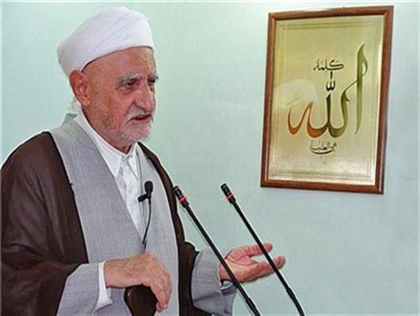 هدف دشمنان از حمله به کارکنان وزارت نفت ایجاد تفرقه بین مسلمانان است