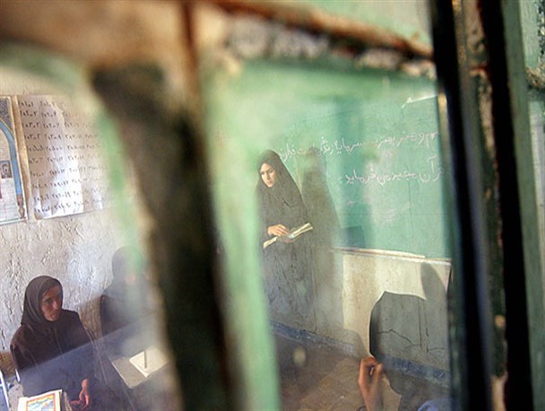 دختران روستایی کردستان جامانده های سنگر تحصیل علم