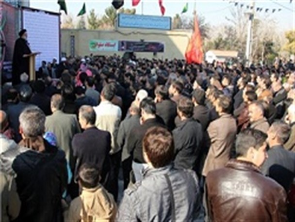 دلدادگان حسینی در استان البرز با زنان و کودکان دشت کربلا به ماتم نشستند