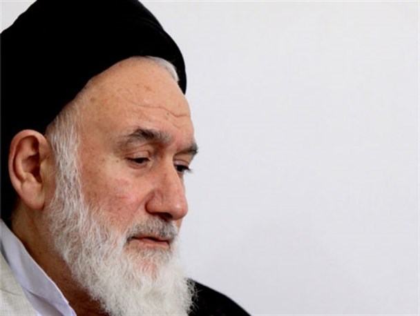دانشجویان بسیجی باید اباذر وار و عمارگونه در پی روشنگری و تبیین فرمایشات رهبری باشند