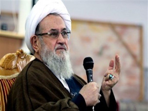 تحرکات اخیر در دانشگاه‌ها رفتار وارداتی سیاسی است/احترام ایام در شب یلدا حفظ شود