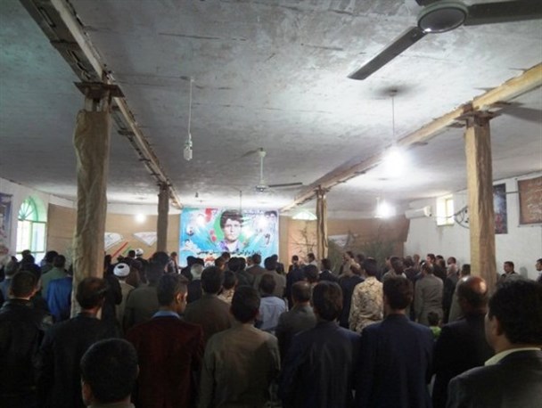 تصاویری از یادواره اولین شهید شهرستان بهمئی و 5 شهید بسیجی روستای اسلام آباد