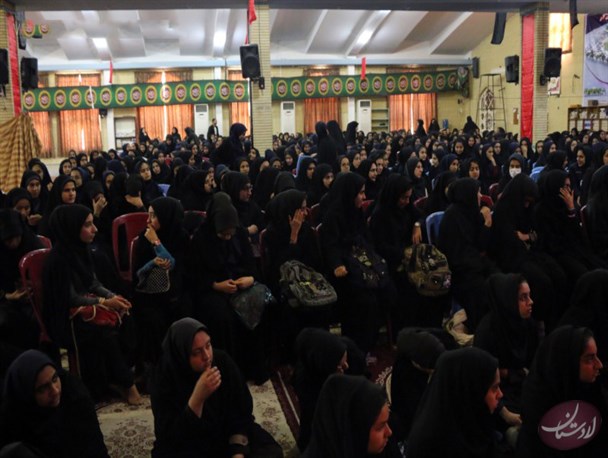 بزرگداشت شهدای دانش آموز لارستان برگزار شد+ تصاویر