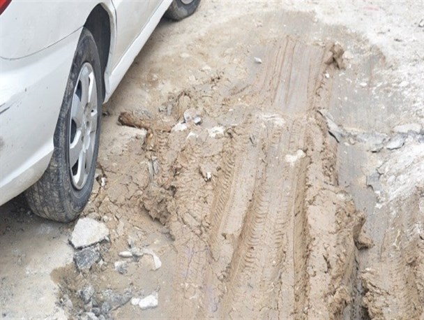 وضعیت نامناسب آسفالت کوچه و خیابان ها در سبزدشت