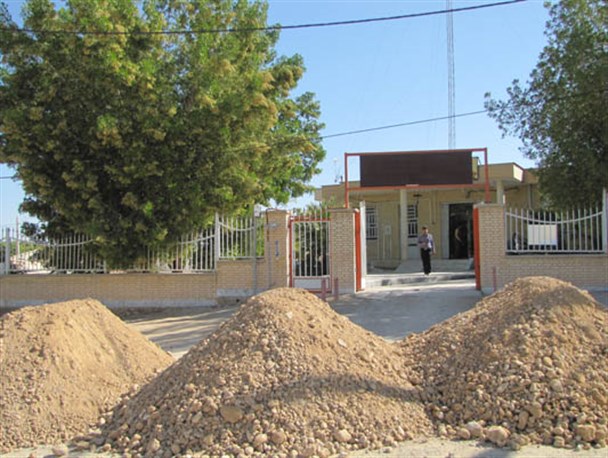اختلاف مدیران شهرداری و اداره برق زرین دشت تایید شد