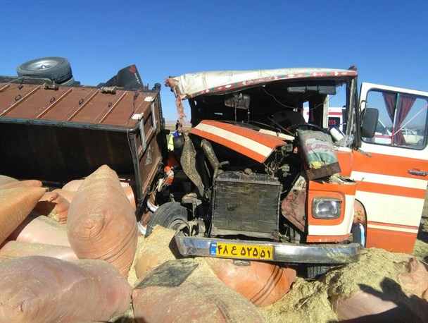 تصادف دیروز  مسیر دهگلان به سنندج/9 نفر دراین تصادف مصدوم شدند