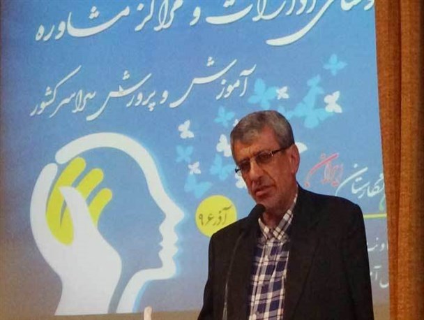 ضرورت تشکیل واحد مشاوره برای کاهش آسیب های اجتماعی در آموزش و پرورش