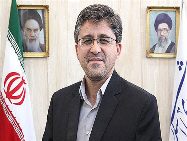 دولت باید بخشی از سود وامهای تولید را برعهده بگیرد/ کاهش سود بانکی موجب رونق تولید می شود