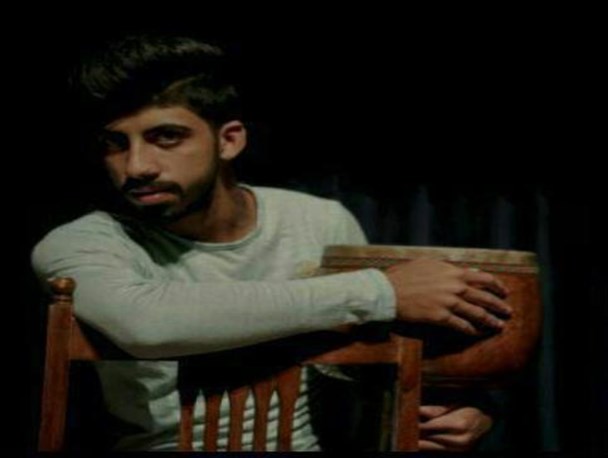 دوست دارم با هنرم به مردم خدمت کنم