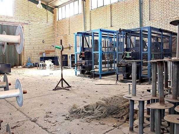 بیش از ۵۰ درصد واحدهای تولیدی خراسان جنوبی تعطیل است/ لزوم تغییر مدیران برای افزایش کارآیی