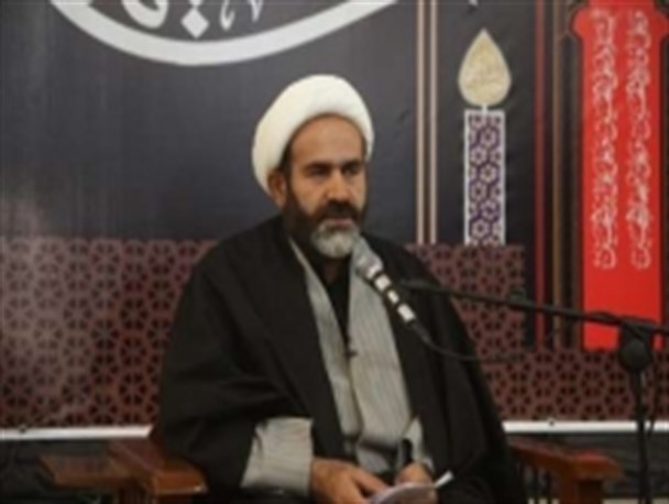 استکبار در برهه کنونی به دنبال اسلام هراسی است/ وحدت نیاز اساسی امت اسلامی است
