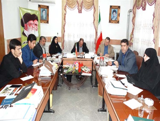 از انتخاب کرباسچی بعنوان شهردار الیگودرز تا پاسخ توهین آمیز اعضای شورا به سوالات خبرنگار