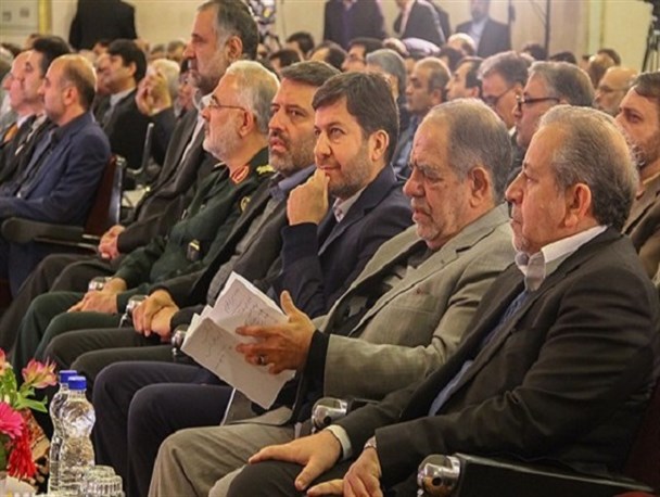 نصف جهان با حضور سرمایه‌گذاران شکوفا می شود/ اصفهان مقصدی امن برای سرمایه گذاران خارجی و داخلی است