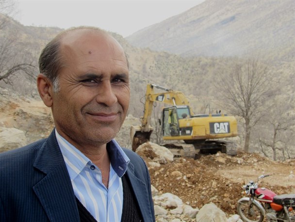 مشارکت 8 میلیارد ریالی شرکت نفت آغاجری در بازگشایی جاده دلی مهرجان لنده