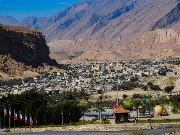 رویدر، شهری در حصار کوههای مرتفع/ منطقه بکر گردشگری هرمزگان زیرساخت رفاهی ندارد