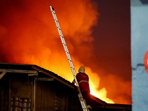 انفجار و آتش سوزی در شهرک صنعتی اشتهارد +تصاویر