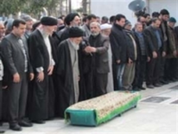 تشییع پیکر همسر آیت الله میبدی در گرگان+تصاویر