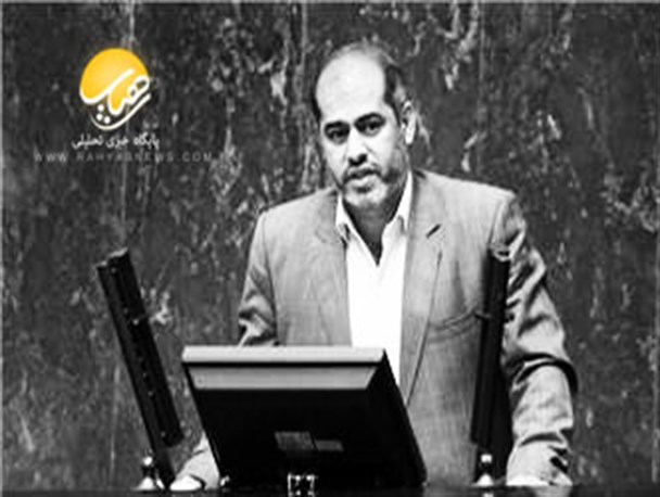 اقای مقتدایی گفت اینها نه فرماندار هستند نه سرپرست/جریانی خاص به استان نیروی غیربومی تزریق می کند