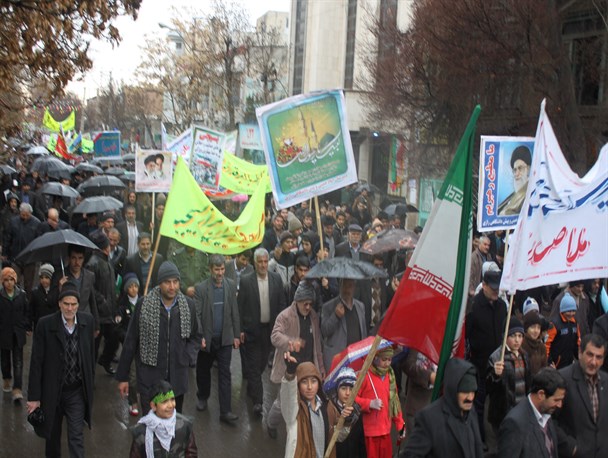 راهپیمایی یوم ا… ۲۲ بهمن در عجب شیر برگزار شد