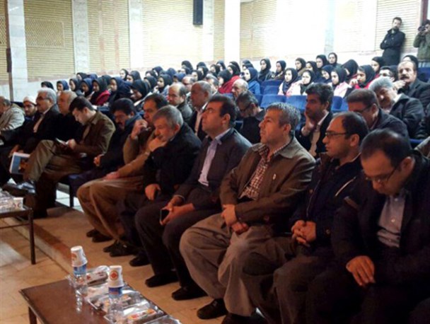 اولین برنامه نشست کتابخوانی در شهرستان پاوه برگزار شد