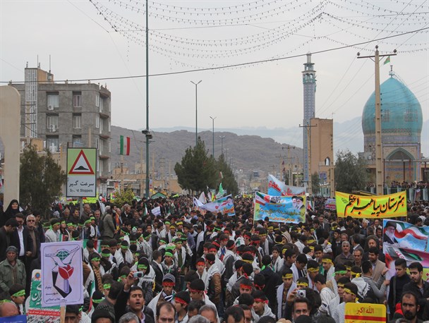 طنین فریاد مرگ برآمریکا در سرپلذهاب / از پایبندی مردم بر آرمانهای انقلاب تا حضوری که مانع نفوذ دشمنان می شود