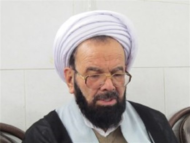 برخلاف عده‌ی معدودی دل‌زده از انقلاب، جوانان پایبند به اصول انقلاب هستند