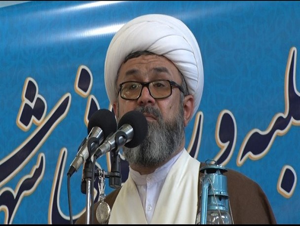 حضور بی‌نظیر مردم در راهپیمایی ۲۲ بهمن تداوم شرکت در انتخابات را رقم خواهد زد