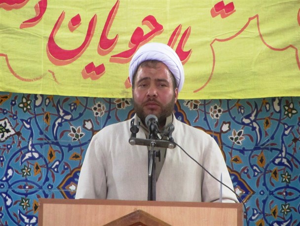 مردم باید سلایق شخصی را کنار گذاشته و نماینده اصلح را انتخاب کنند