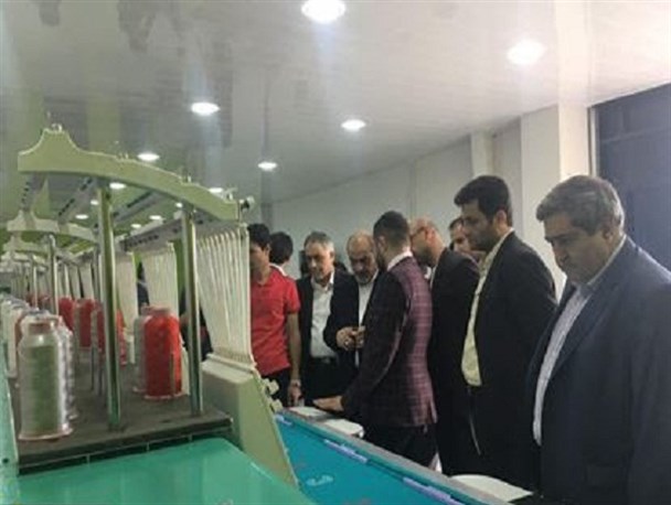 تولید حدود یک میلیون ثوب پوشاک در قشم/ صدور محصولات به عراق و داخل کشور
