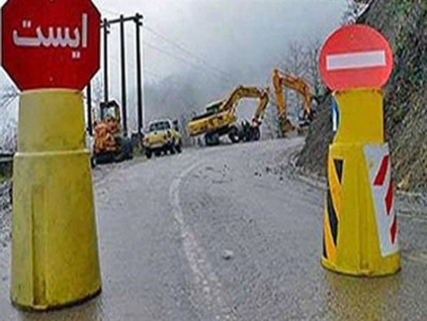 محور ایرانشهر به دامن مسدود شد