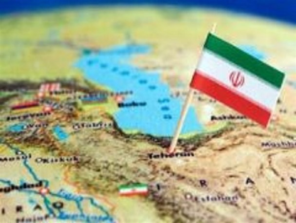 انقلابی که روز به روز قدرتمندتر می‌شود و دشمنانی که از درک قدرت آن ناتوانند