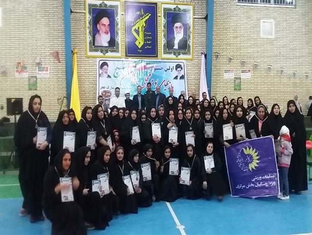 اولین جشنواره بازی‌های بومی و محلی در کاشمر برگزار شد