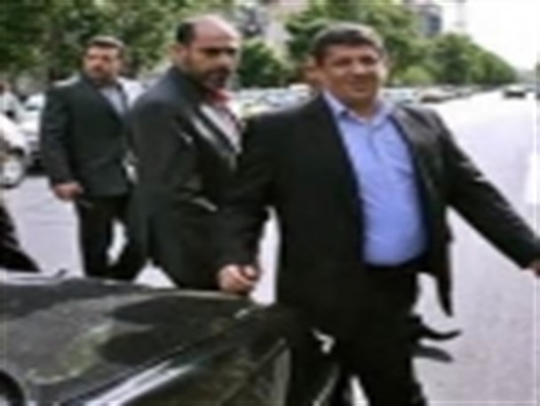 هیچ امتیازی برای آقازاده ها نزد مردم پذیرفته شده نیست/دادگاه مهدی هاشمی علنی برگزار شود