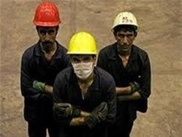 اوضاع ناخوش کارگران فولاد میانه در آستانه عید، پرداخت عیدی و معوقات‌ تا کی!