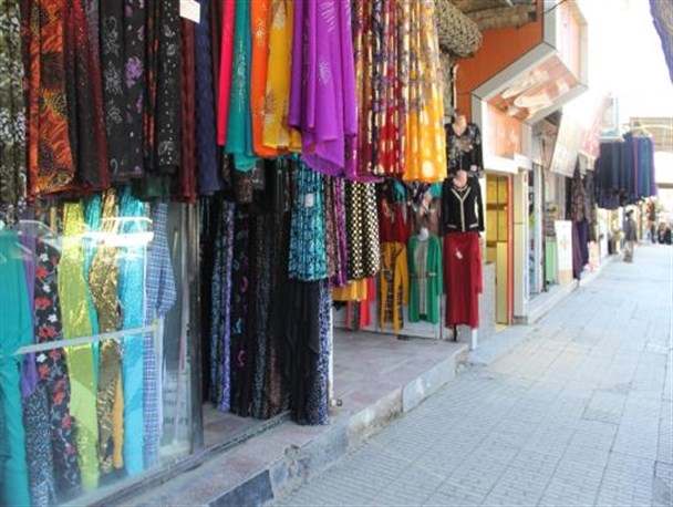 نارضایتی بازار از استقبال مردم/ آیا تب بازار با واریز یارانه ها بالا گرفته!؟