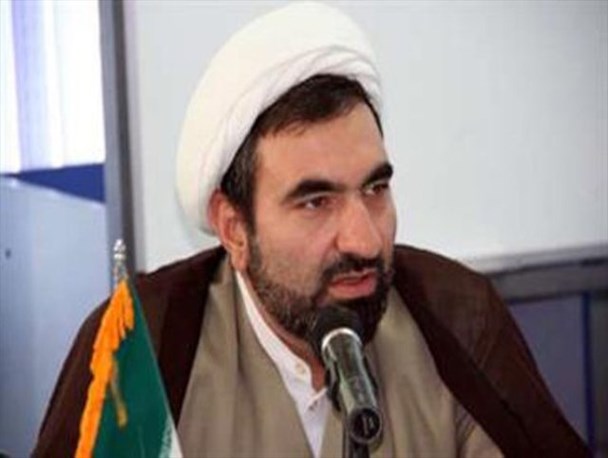 حضرت فاطمه (س) برای زنده نگه داشتن اسلام و ولایت رنج ها زیادی را تحمل کردند